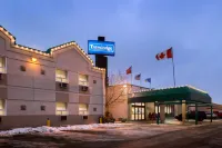 Travelodge by Wyndham Winnipeg East