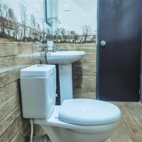 园景豪华双人或双床间