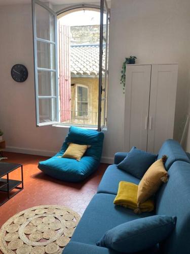 一室房（带沙发）