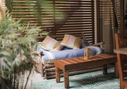 豪华双人或双床间 - 可直通泳池