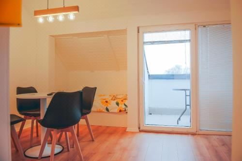 湖景一卧室公寓 - 带露台