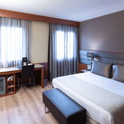 Double Room With Terrace 巴塞隆拿對角線中心加泰羅尼亞酒店優惠