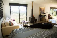 Deshons Country Retreat