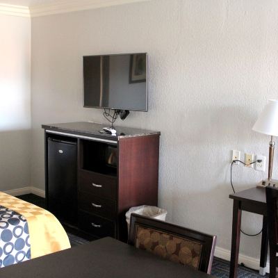 Standard Room, 2 Double Beds, Smoking Orange Show Inn Promo Code