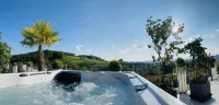 Perfect Lifestyle Design Boutique & Private Spa