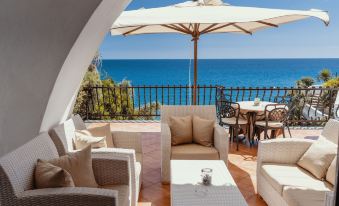Grand Hotel Le Rocce - Housity
