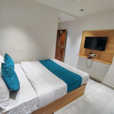 Deluxe Room With Air Conditioner Venus Promo Code