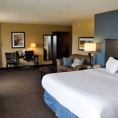 Premier King Studio Suite-Non-Smoking AmericInn by Wyndham Clear Lake Promo Code