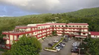 Beach Garden Hotel