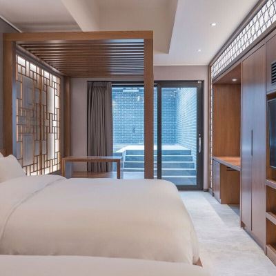 [Complimentary 2 Glasses Of Champagne + Caprese] Suite Terrace A 연화문호텔 쿠폰