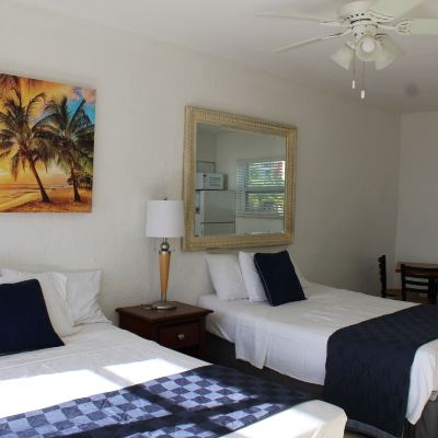 Deluxe Room, 2 Queen Beds, Kitchenette, Partial Ocean View Golden Sand Oceanfront Promo Code