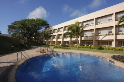 Taal Vista Hotel Отели в г. 