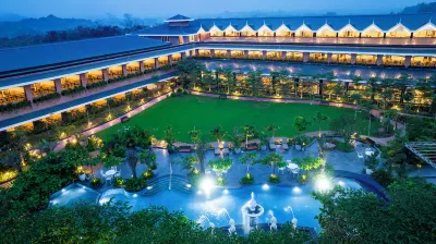 Mayfair Oasis Resort & Convention Hotels in 