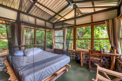 Selvista Guesthouses Ξενοδοχεία στην πόλη 