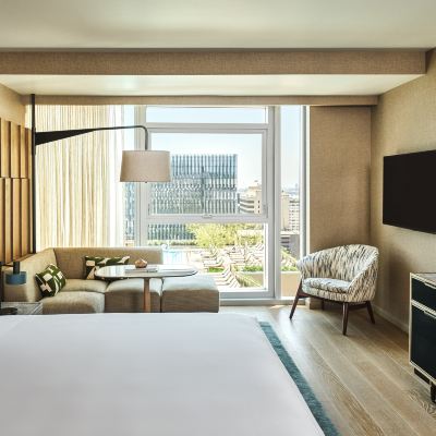 Mobility Accessible Premium View King Room with Tub Conrad Los Angeles Promo Code