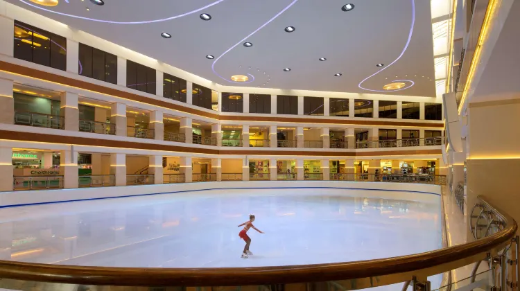 ハイアット リージェンシー ドバイ 施設