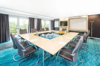 Holiday Inn Express FOLKESTONE - CHANNEL TUNNEL by IHG