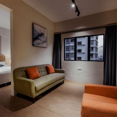 Deluxe Triple Kupon Urban Living Residence