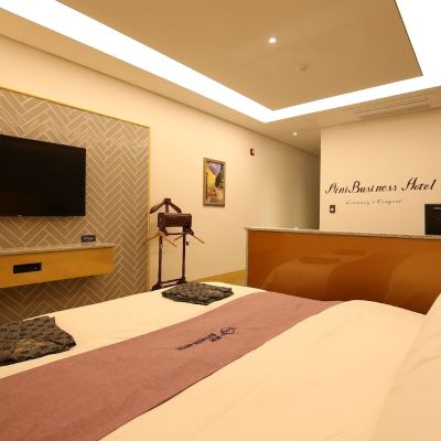 Deluxe Room A
