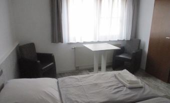 Landhotel Lippach - Housity