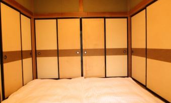Gran Kodachi - Housity