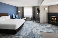 Four Points by Sheraton Edmonton South โรงแรมใน
