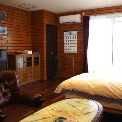 Meiji Village Deluxe Room [13 Tatami] Non-Smoking Room (Twin) [Standard] [Twin Room] [Non-Smoking] [Mountain View] [Ocean View] 財宝健康保養センター　薩摩明治村 クーポン