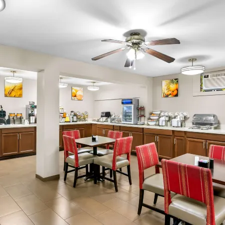 Comfort Inn Red Horse Frederick Отели в г. Фредерик