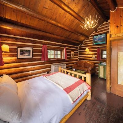 Cabin-Wood-Stove-Closest to Lodge Storm Mountain Lodge Cabins & Dining Promo Code