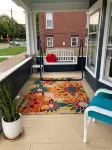 Private 3-Bdrm Unit. Historic Home, Downtown Sandusky. Family friendly!