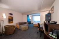 Courtyard Columbus