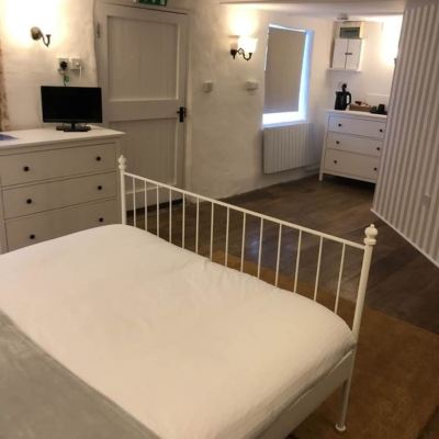 Double Room, Accessible, Courtyard View The Engine Inn Promo Code
