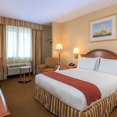 Classic Room Five Towns Inn - JFK Airport Promo Code