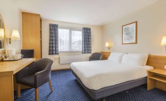 Days Inn Magor - Housity
