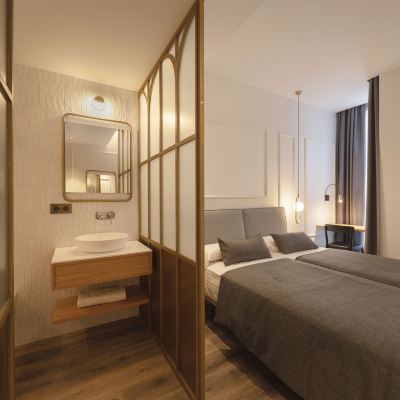 Economy Double Room (in The Annex Building) Hotel Conqueridor Promo Code