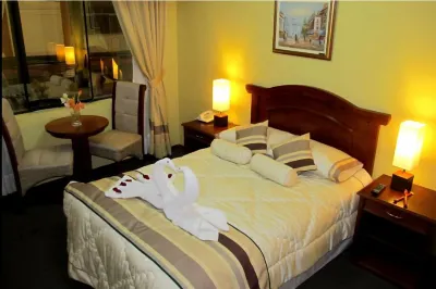 Grand Cesars Hotel Отели в г. 