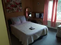 Le Chanteraine Hotel a 
