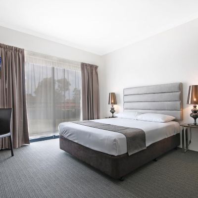 Queen Suites ValueSuites Penrith Promo Code
