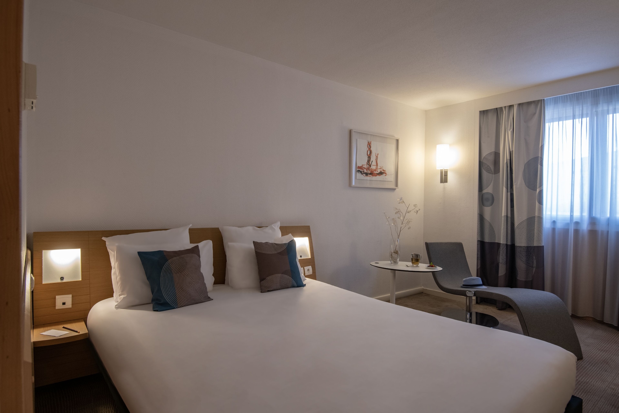 高级房， 多张床