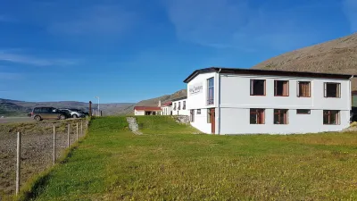 Hotel Latrabjarg Hôtels à : 