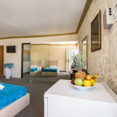 Deluxe Family Suite Paradice Hotel Promo Code