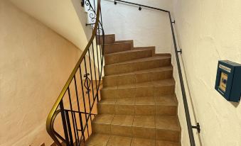 Hotel Eurocity - Housity