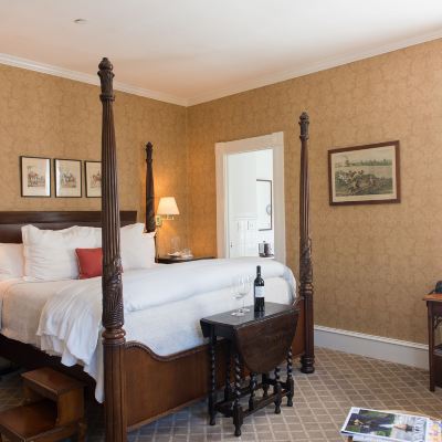 Deluxe King Room The Willcox Promo Code