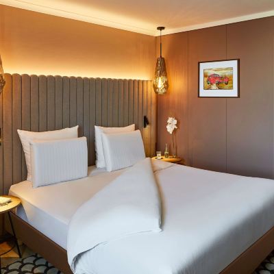 Premium Deluxe With Living Room Pullman Stuttgart Fontana Promo Code