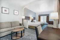 Ramada by Wyndham Bakersfield North