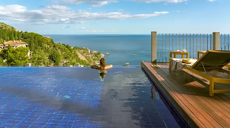 ホテル メトロポール タオルミーナ 施設