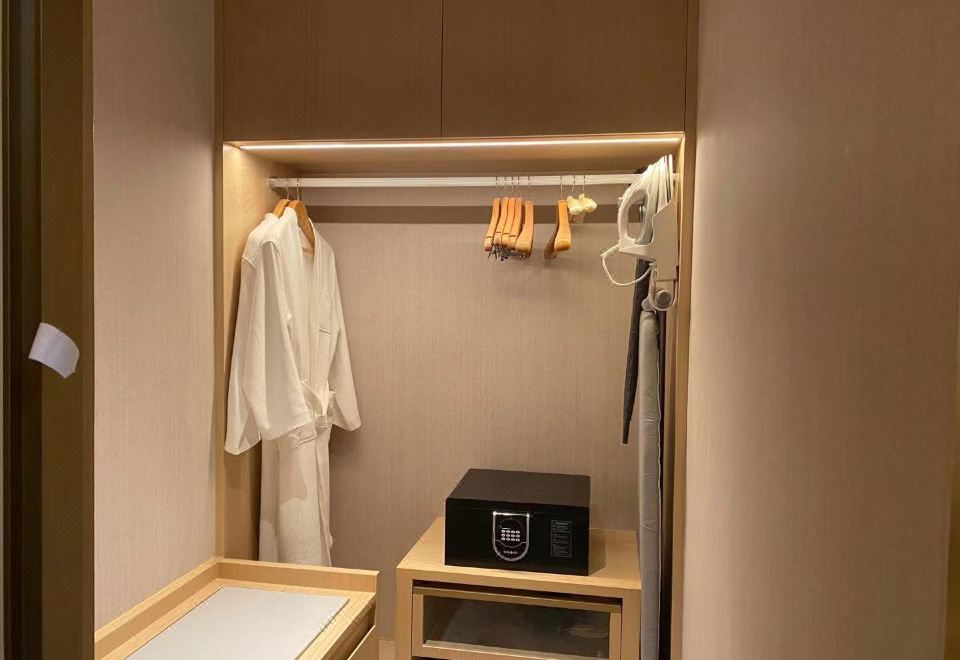 Wyndham Garden JinjiangSuperior Garden View Twin