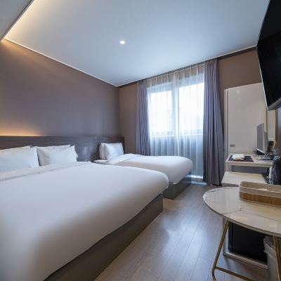 Twin (Double + Single, Ott Free View Available, Large Tv, Bathtub) 브라운도트 호텔 서창점 쿠폰