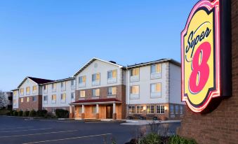 Super 8 by Wyndham Akron S/Green/Uniontown Oh