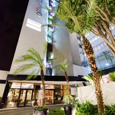 Ramada Encore Sao Paulo Tiradentes Centro Hotels near Campos Eliseos